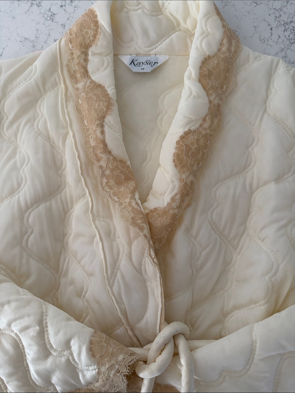 Vintage 60s Kayser Ivory Cream Quilted Lace-Trim Maxi Robe 2 package